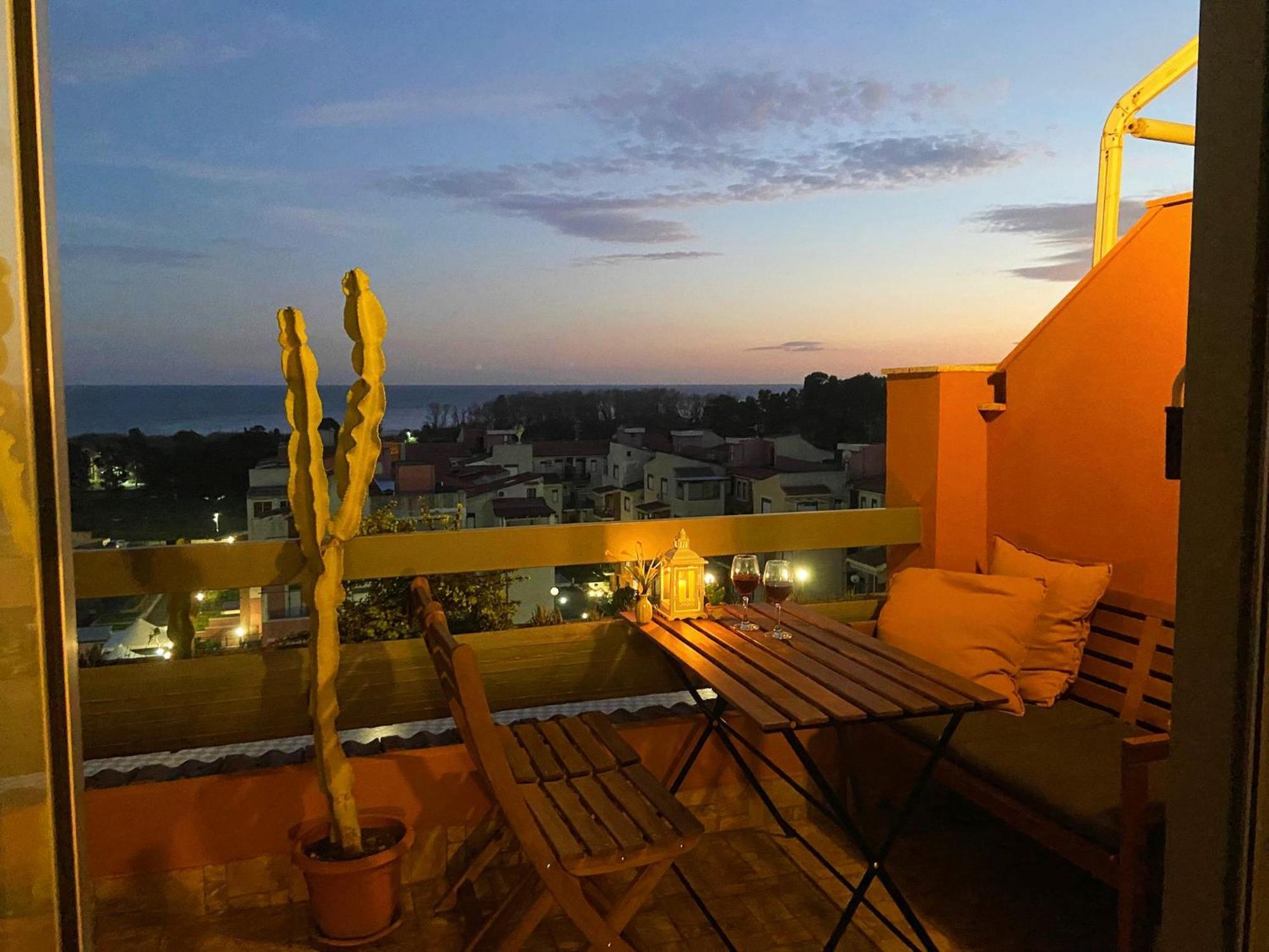 Appartamento La Finestra Sul Mare Giardini Naxos